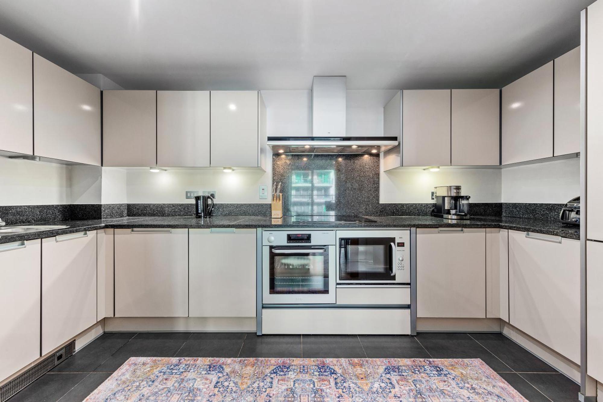 Vauxhall Large 2bedroom With Amazing River View Panoramic Balcony Apartament Londra