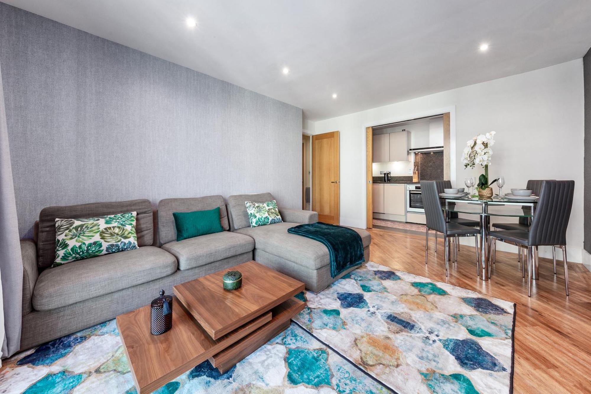 Vauxhall Large 2bedroom With Amazing River View Panoramic Balcony Apartament Londra